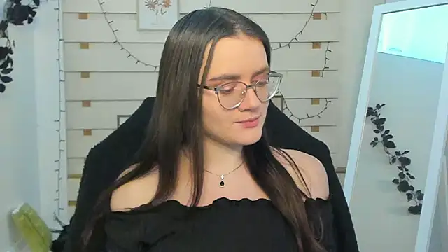 Josephine jo online show from 11-17-25, 07:40