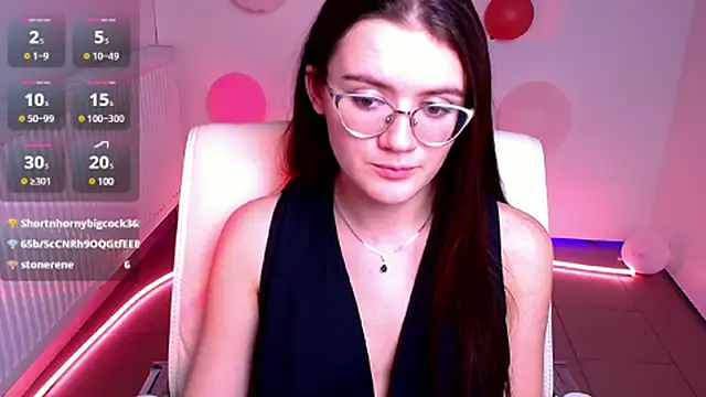 Snapshot of Josephine_jo chatting on 03-16-25, 10:11 Josephine jo online show from 03-16-25, 10:11