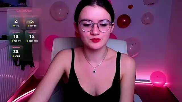 Snapshot of Josephine_jo chatting on 02-16-25, 11:06 Josephine jo online show from 02-16-25, 11:06