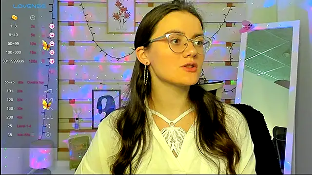 Snapshot of Josephine_jo chatting on 09-25-25, 03:40 Josephine jo online show from 09-25-25, 03:40