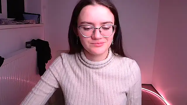 Snapshot of Josephine_jo chatting on 02-10-25, 03:24 Josephine jo online show from 02-10-25, 03:24