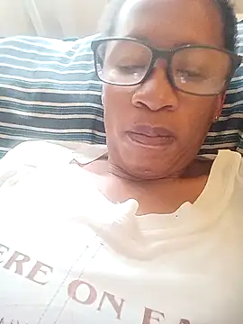 bustybillies online show from 12-15-25, 05:24