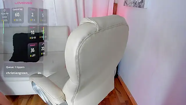 Snapshot of anyi_restrepo chatting on 09-17-25, 12:18 anyi restrepo online show from 09-17-25, 12:18