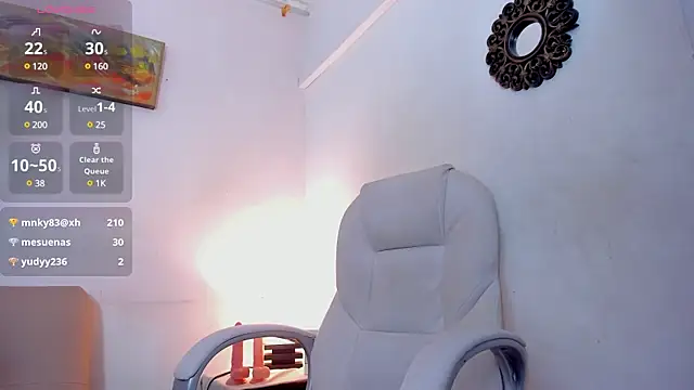 Snapshot of anyi_restrepo chatting on 02-17-25, 03:44 anyi restrepo online show from 02-17-25, 03:44