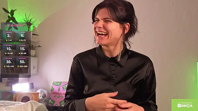 ginavontease online show from 11-22-25, 03:22