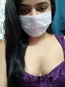 Snapshot of Myloveurvi chatting on 07-15-26, 10:55 Myloveurvi online show from 07-15-26, 10:55