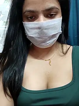 Myloveurvi online show from 11-12-25, 04:11