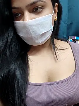 Snapshot of Myloveurvi chatting on 05-19-26, 10:55 Myloveurvi online show from 05-19-26, 10:55