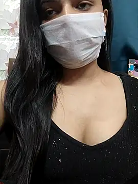 Snapshot of Myloveurvi chatting on 07-02-26, 10:10 Myloveurvi online show from 07-02-26, 10:10