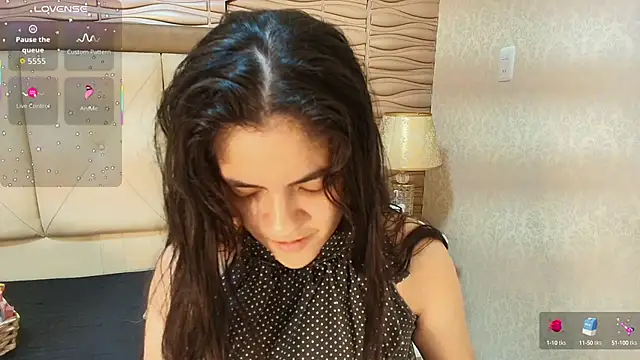 Snapshot of sofiaclauss chatting on 09-23-25, 09:00 sofiaclauss online show from 09-23-25, 09:00