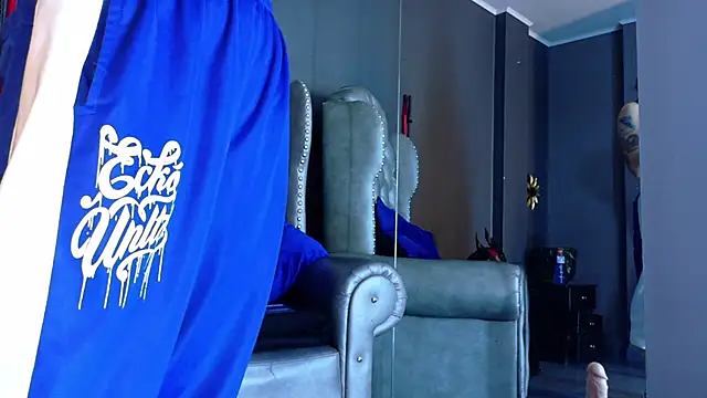 LusstCruella online show from 11-27-25, 09:04