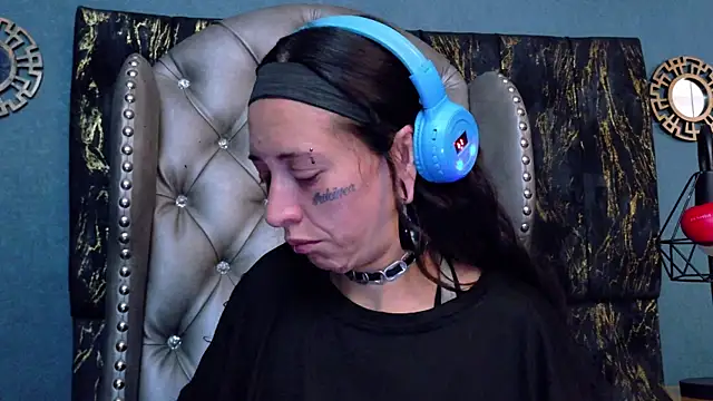 LusstCruella online show from 04-16-26, 12:17