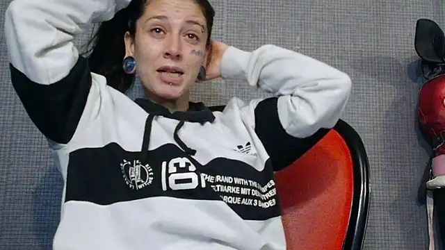 LusstCruella online show from 03-06-25, 06:05