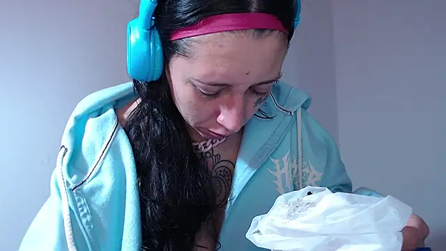 Snapshot of LusstCruella chatting on 07-23-26, 11:18 LusstCruella online show from 07-23-26, 11:18
