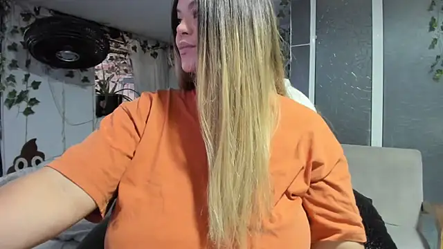 Snapshot of cattleya_campbell chatting on 11-12-25, 09:18 cattleya campbell online show from 11-12-25, 09:18