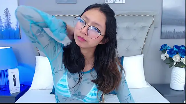 Yommi Winx online show from 03-02-25, 08:25