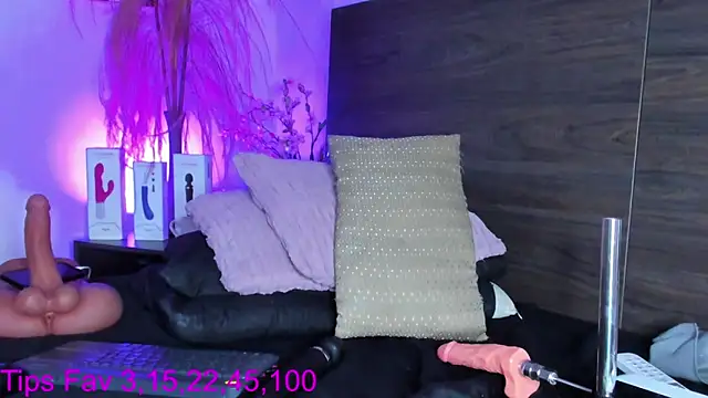 Martina Miiller online show from 01-05-26, 05:27