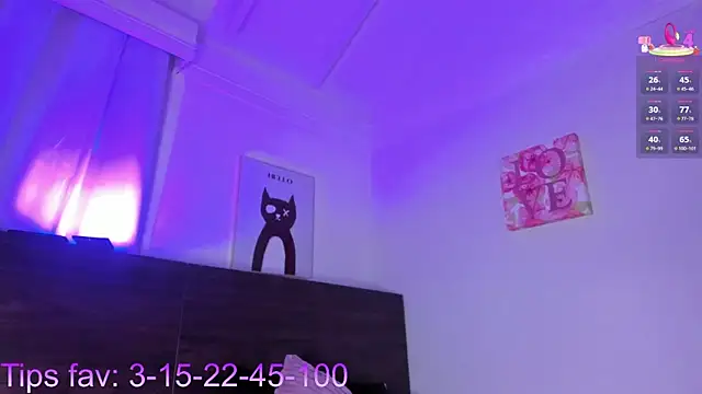 Martina Miiller online show from 10-04-25, 01:07