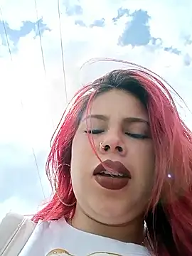 aurora sky11 online show from 11-03-25, 03:26