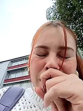 aurora sky11 online show from 03-11-25, 08:31