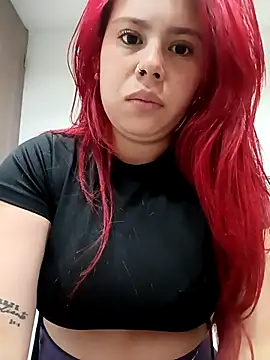 aurora sky11 online show from 10-10-25, 03:02