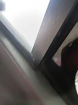 aurora sky11 online show from 11-10-25, 07:19