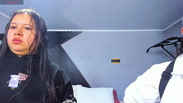 Laia and Aloby online show from 07-23-26, 11:11