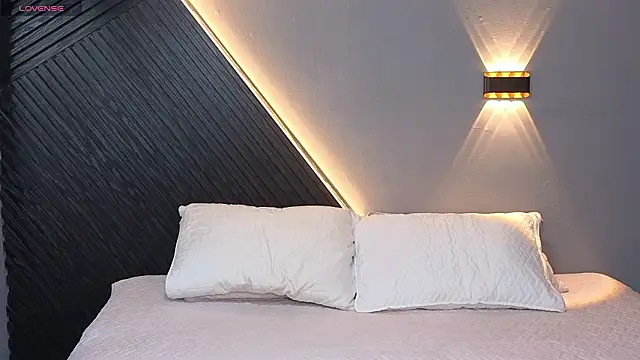 Laia and Aloby online show from 02-23-26, 10:10