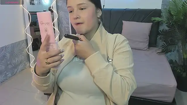 Krysstal tay online show from 04-15-26, 11:59