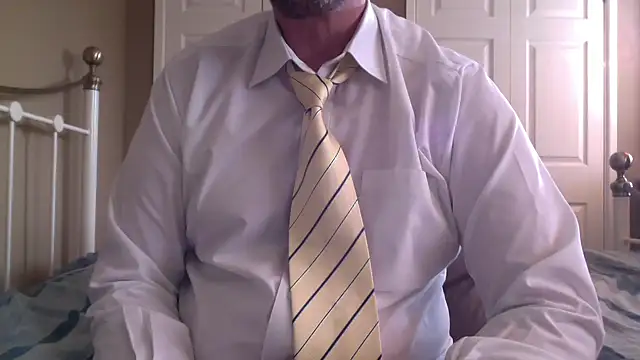 Snapshot of midlandsforfun chatting on 02-17-25, 09:46 midlandsforfun online show from 02-17-25, 09:46