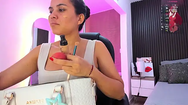 natasha  jackson online show from 01-09-26, 12:34