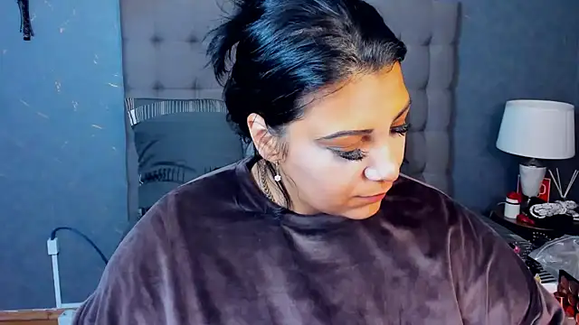 AmyCubes online show from 11-07-25, 07:13