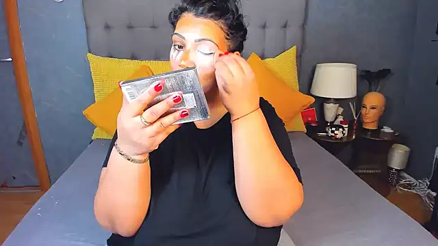 AmyCubes online show from 02-21-26, 05:53