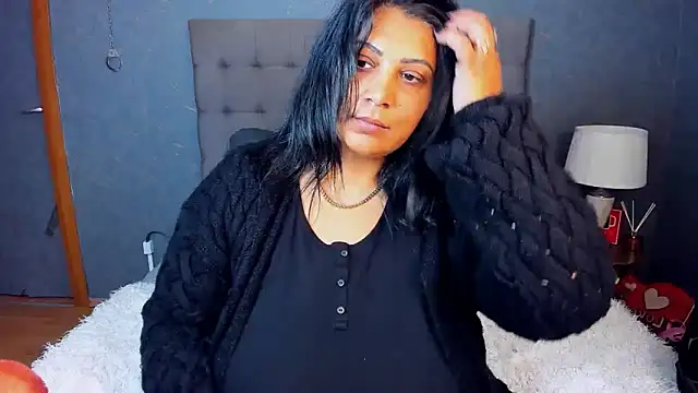 AmyCubes online show from 10-26-25, 05:46