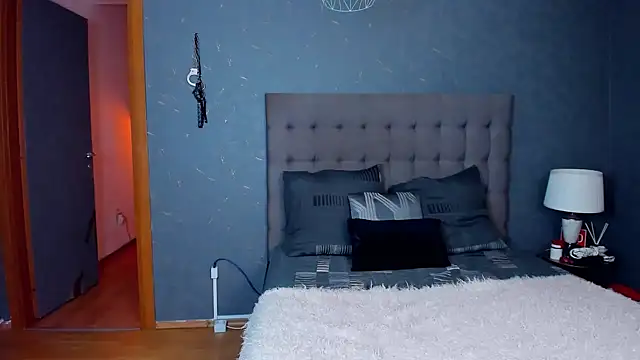 AmyCubes online show from 11-08-25, 11:58