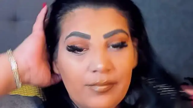 AmyCubes online show from 02-05-26, 04:19