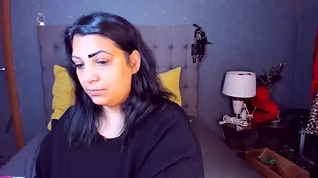 AmyCubes online show from 04-08-26, 02:57