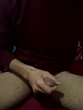 Young arabe online show from 01-08-26, 12:27