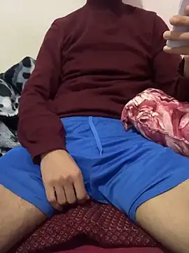 Young arabe online show from 02-16-26, 12:42