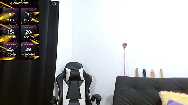 Kiara-Rider online show from 10-10-25, 04:13