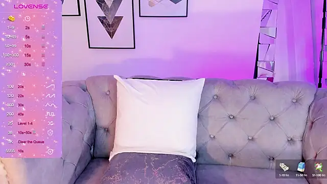 Snapshot of kendaall_jenner_ chatting on 01-16-25, 08:00 kendaall jenner online show from 01-16-25, 08:00