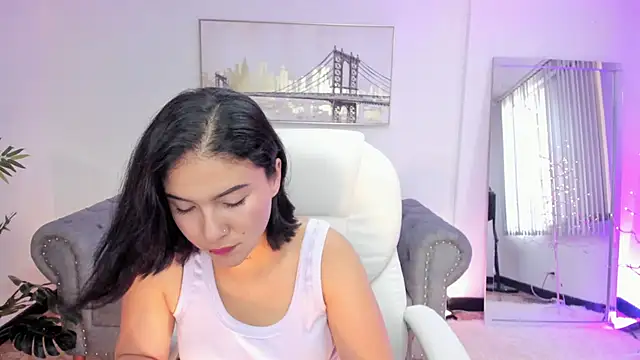 Snapshot of kendaall_jenner_ chatting on 01-15-25, 10:24 kendaall jenner online show from 01-15-25, 10:24