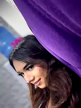 Snapshot of Nikol_Rang__ chatting on 09-22-25, 07:31 Nikol Rang online show from 09-22-25, 07:31