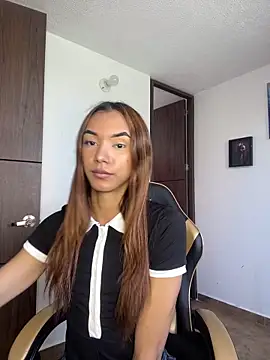 Nikol Rang   online show from 03-21-26, 08:35