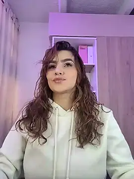 Lu perez online show from 06-11-26, 01:19