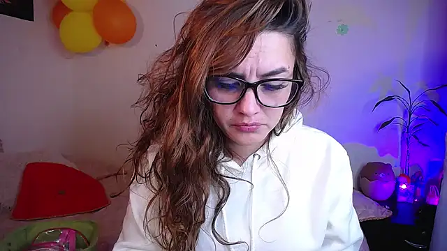 Snapshot of Lu_perez chatting on 11-29-25, 03:06 Lu perez online show from 11-29-25, 03:06