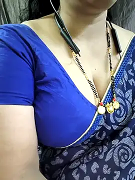 Snapshot of bhuvana555 chatting on 05-15-26, 04:43 bhuvana555 online show from 05-15-26, 04:43