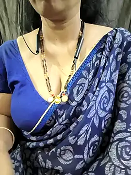 Snapshot of bhuvana555 chatting on 04-03-26, 04:57 bhuvana555 online show from 04-03-26, 04:57