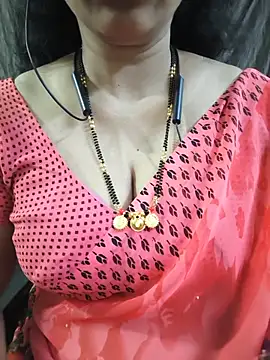 Snapshot of bhuvana555 chatting on 05-16-26, 05:17 bhuvana555 online show from 05-16-26, 05:17