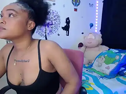 Snapshot of katty_ebonny chatting on 09-18-25, 04:04 katty ebonny online show from 09-18-25, 04:04